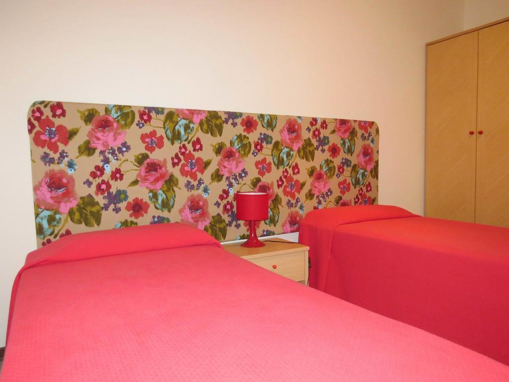 Residence Liana Albisano Torri Del Benaco Extérieur photo