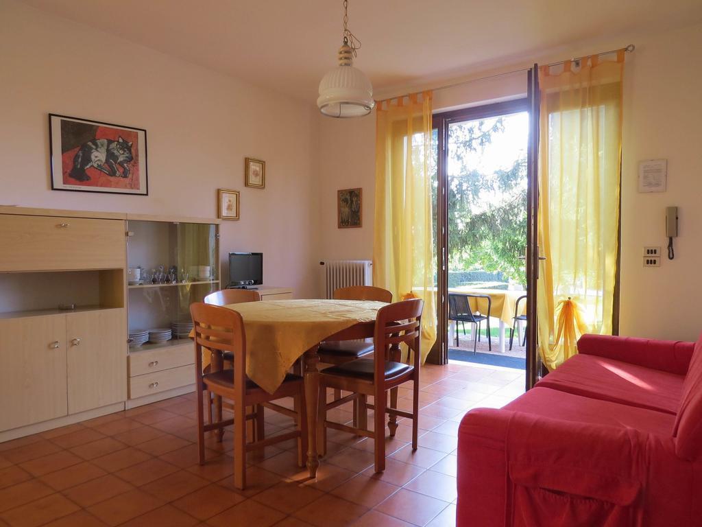 Residence Liana Albisano Torri Del Benaco Extérieur photo